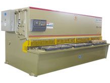 安徽欧宝体育APP下载
液压摆式剪板机ZDS-12X4000